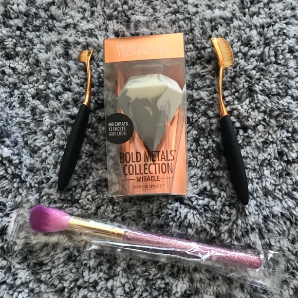 Real Techniques Other - Beauty Tools Real Techniques Other - Beauty Tools